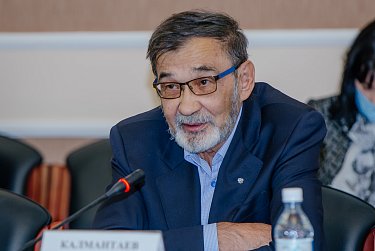 Рассмотрение Устава области включено в повестку заседания ЗС